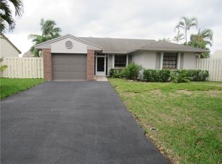 931 Seabrook Ave, Davie, FL 33325