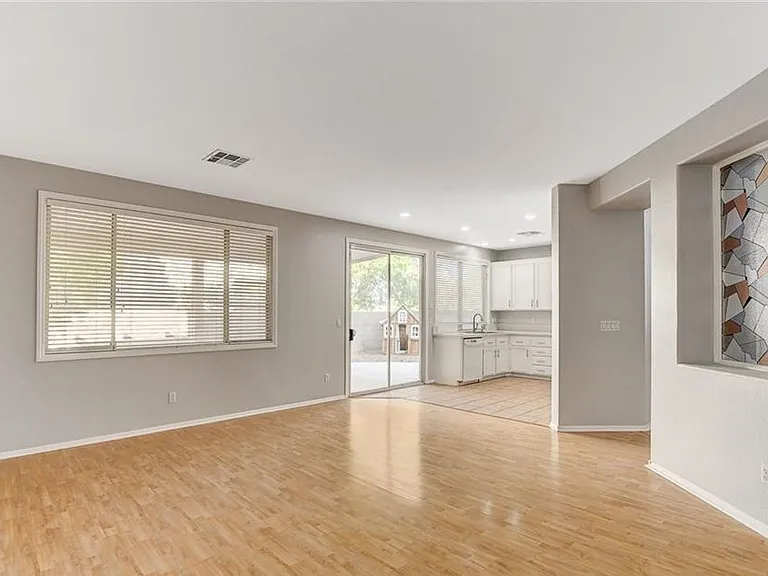2788 Desert Zinnia Ln — Photo 4