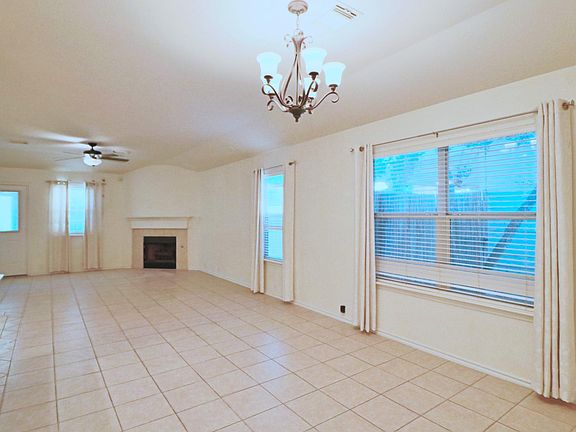 5th image of 6606 Ivywood Dr