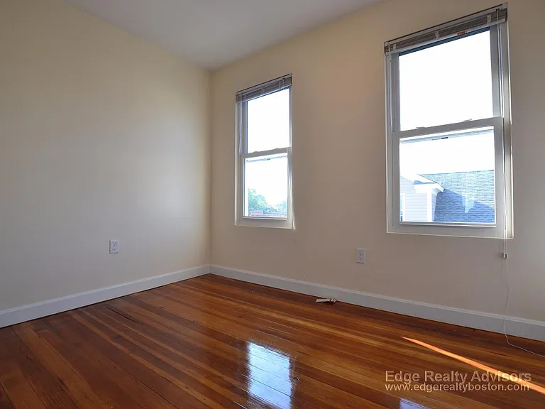 21-23 Weitz St #1 — Photo 7