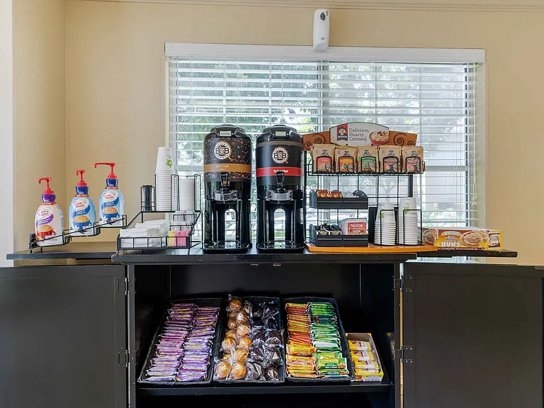Free Grab-and-Go Breakfast