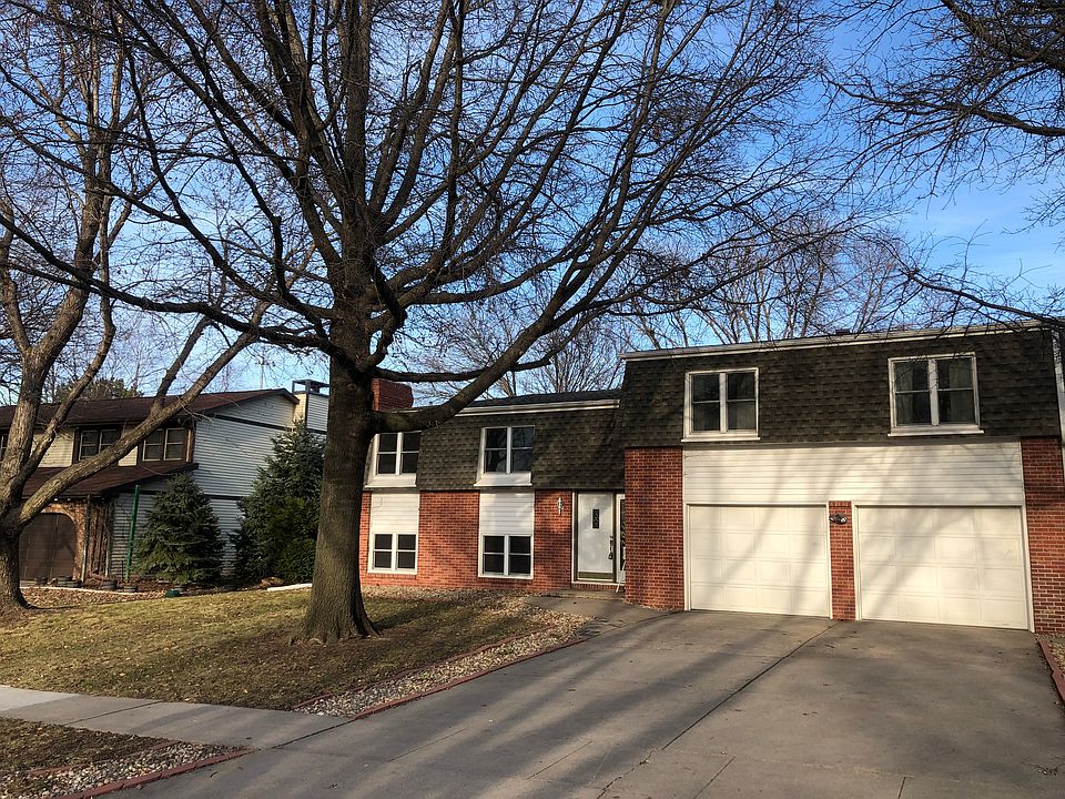 1st image of 2230 Devoe Dr