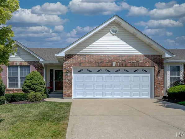 1133 Villa Flora Dr #22A, O'Fallon, MO 63366