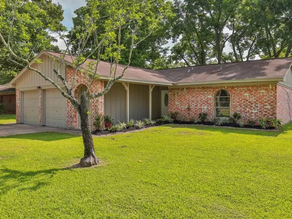4091 Marylane, Highlands, TX 77562