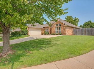 13200 Northlake Dr, Oklahoma City, OK 73142