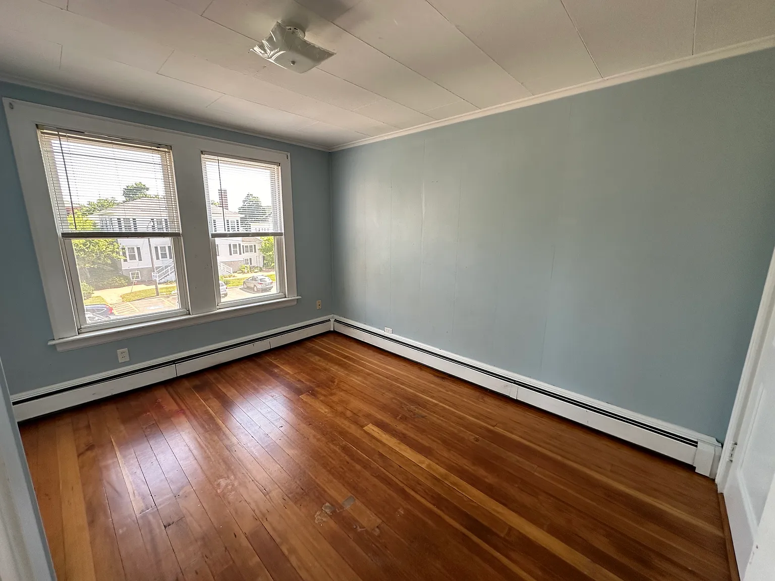 2 bed, 650 sqft, $1,950 — Photo 4