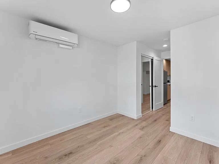 Bedroom 2 with own heat and AC