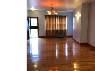 1918 S 10th St, Philadelphia, PA 19148