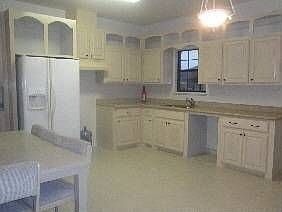 2nd image of 8417 S Hidalgo St