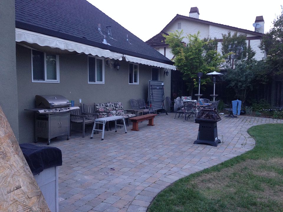 2nd image of 15582 Longwood Dr