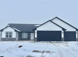 3124 Toad Island Trl, De Pere, WI 54115