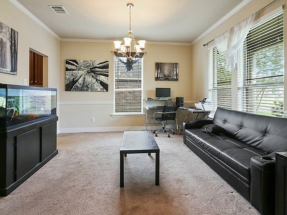 3rd image of 17392 Cherry Creek Dr
