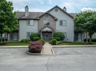 1301 Taxus Top Ln #101-6, Middletown, KY 40243