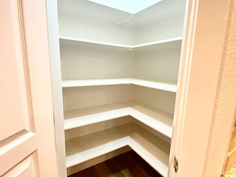 1014 N Manship Ave — Photo 15