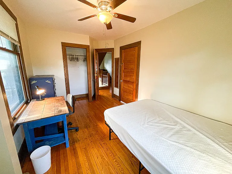 103 Spring Ln — Photo 30
