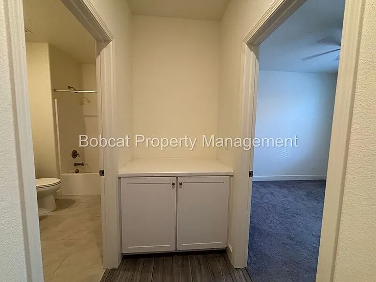 1097 Dapple Dr — Photo 24