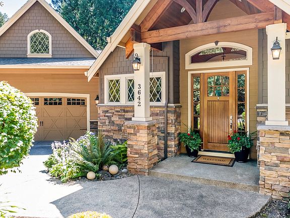 2nd image of 3642 SE Durango Pl