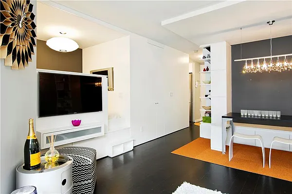 Rented by Douglas Elliman | media 26