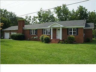 2nd image of 2091 S Park Dr