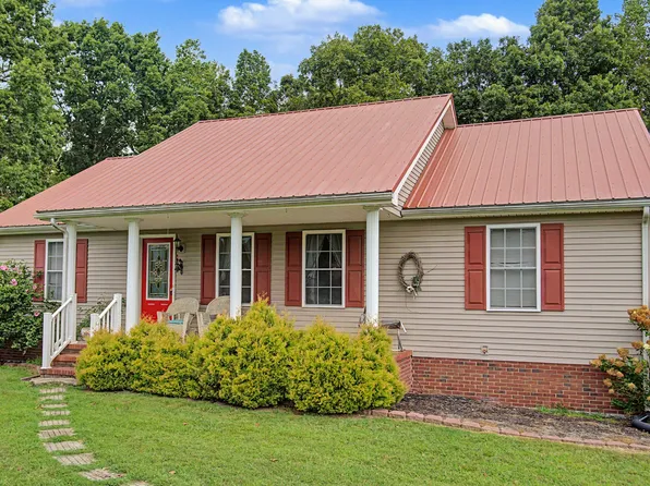 8229 Galen Rd, Lafayette, TN 37083