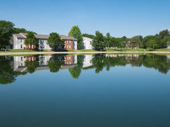 Harbour Club Apartments