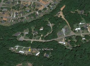 1131 Gordon Street Ext, Greenville, SC 29611