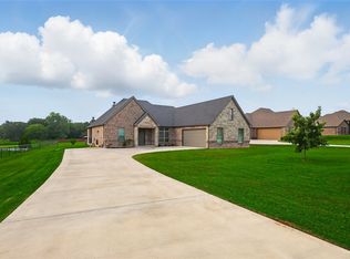 115 Lavender Ln, Springtown, TX 76082