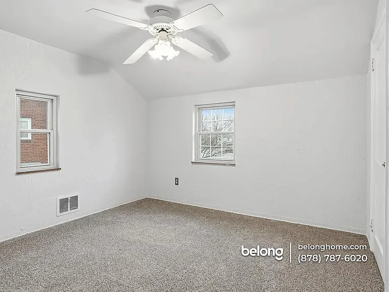 5240 Orchard Hill Dr — Photo 6