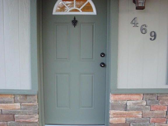 3rd image of 469 E Garnet Ave