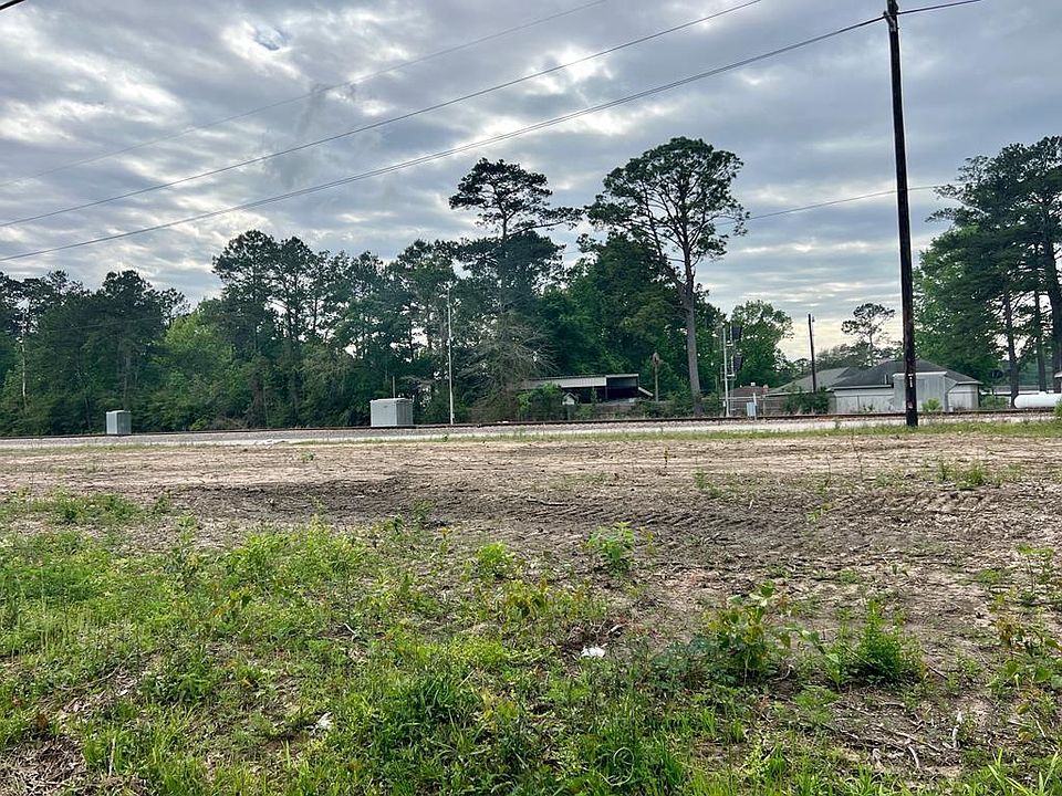 1st image of 9836 Golden Ln