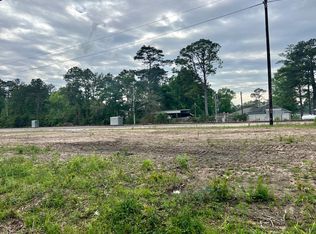 9836 Golden Ln, Lumberton, TX 77657