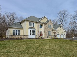 4 Forest Hill Dr, Sparta, NJ 07871