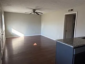 1 bed, 1.0 bath, 5336 sqft, $850 — Photo 3