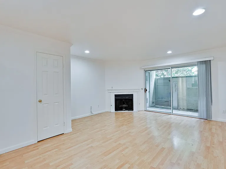 1006 Summerplace Dr — Photo 15