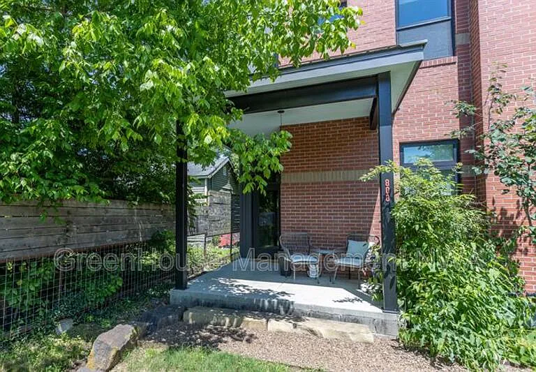 808 S Locust Ave #808LOC — Photo 7
