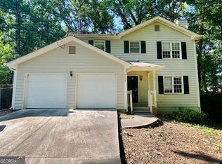 3133 Glynn Mill Dr, Snellville, GA
