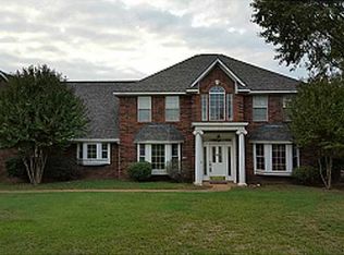 408 Country Club Dr, Benton, LA 71006