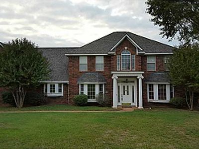 408 Country Club Dr, Benton, LA, 71006
