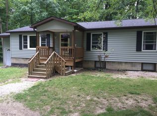 7030 Hughes Rd, Ravenna, OH 44266