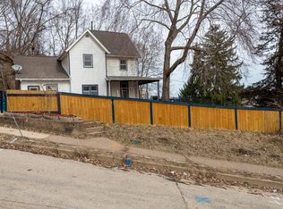 2214 Eagle St, Dubuque, IA 52001