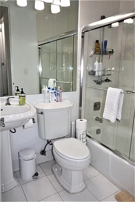 Rented by Newell and Assoc. | media 5