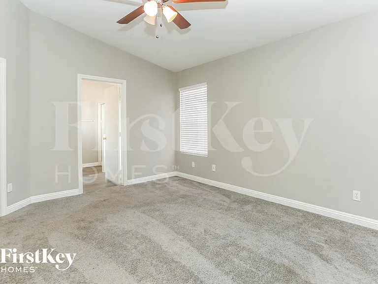 4517 Possum Berry Ln — Photo 13