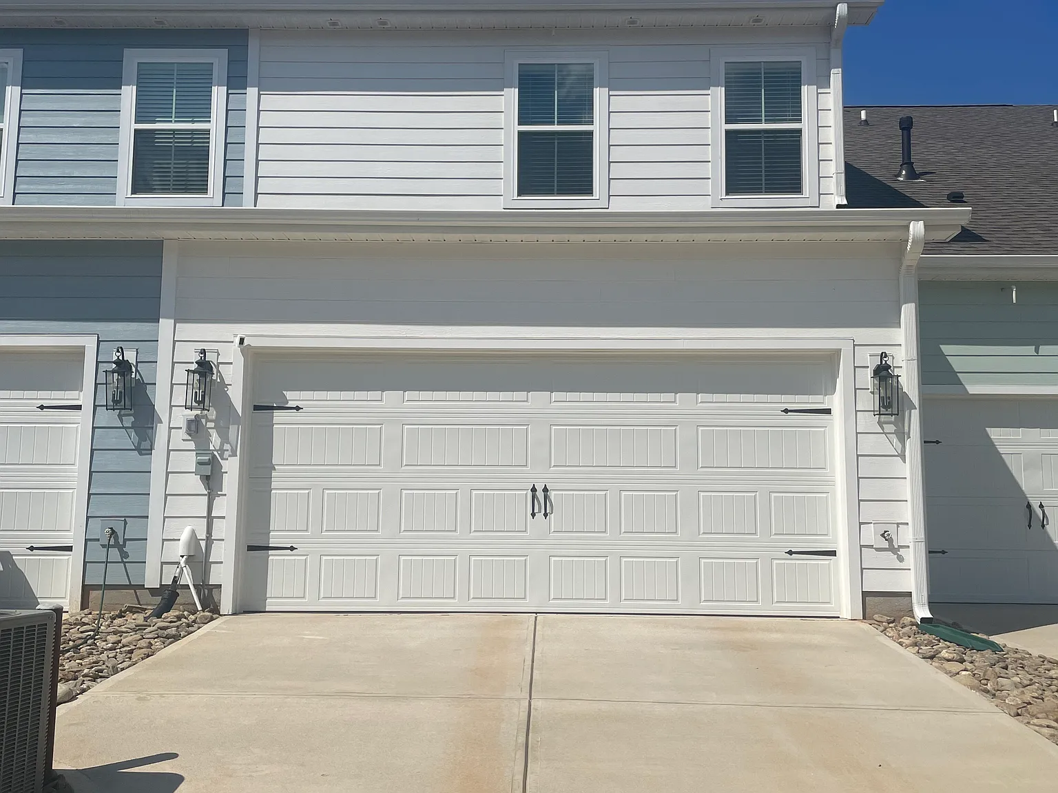 3 bed, 1676 sqft, $1,950 — Photo 2