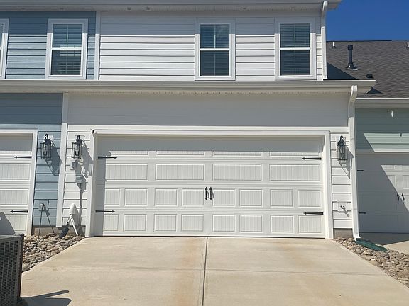 2nd image of 306 Gauley St
