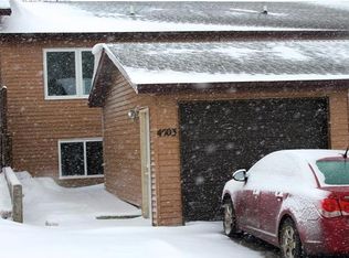 4503 Crown Point Rd NW, Mandan, ND 58554