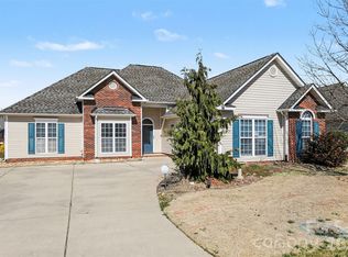 3003 Galena Chase Dr, Indian Trail, NC 28079