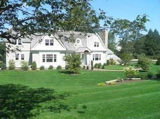 2 Byron Rd, Weston, MA 02493