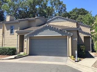 13 Burgundy Way, Yountville, CA 94599
