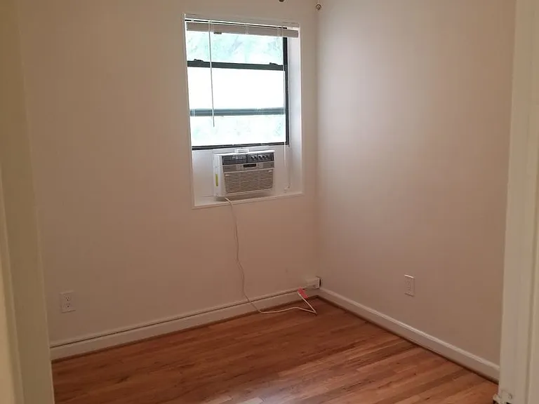1215 N Quinn Street — Photo 24