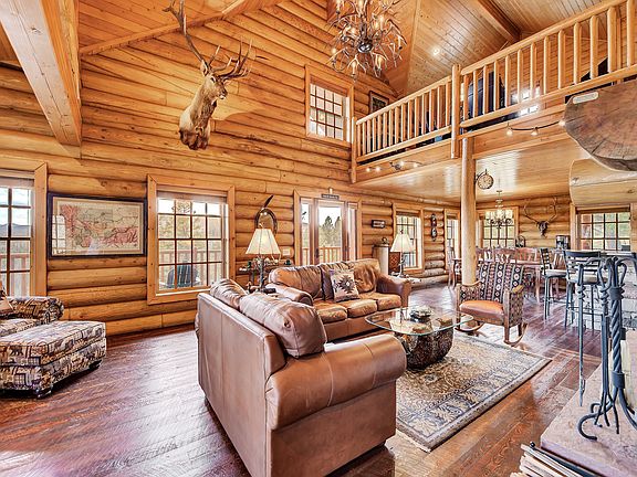 2nd image of 2988 Moose Gulch Rd